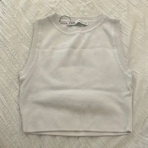 White right fitted top